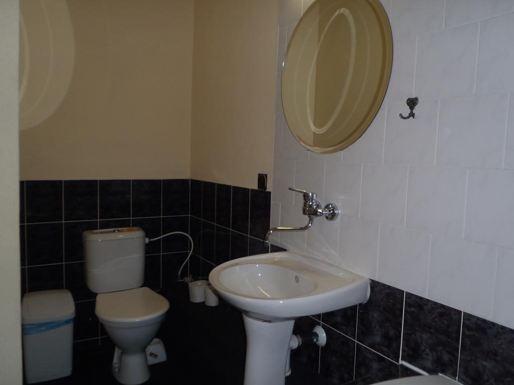Pension A Restaurace Kulna Chomutov Room photo
